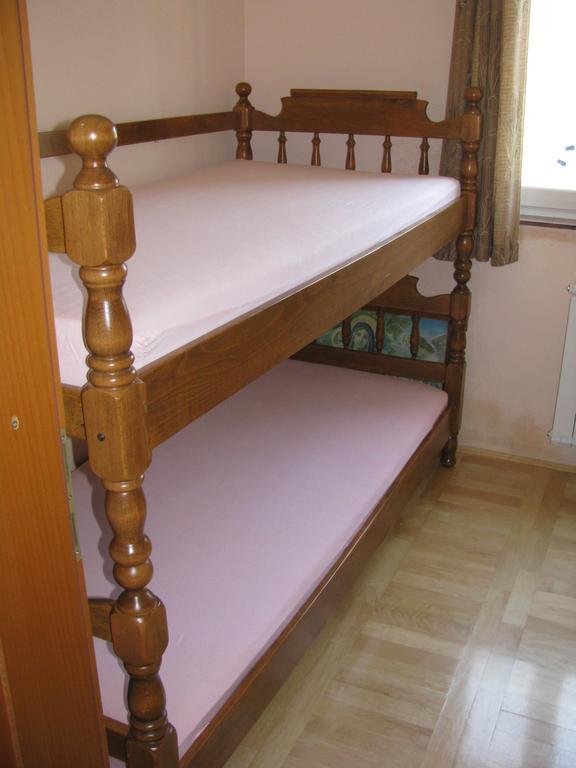 Apartment Megi Tribalj Extérieur photo